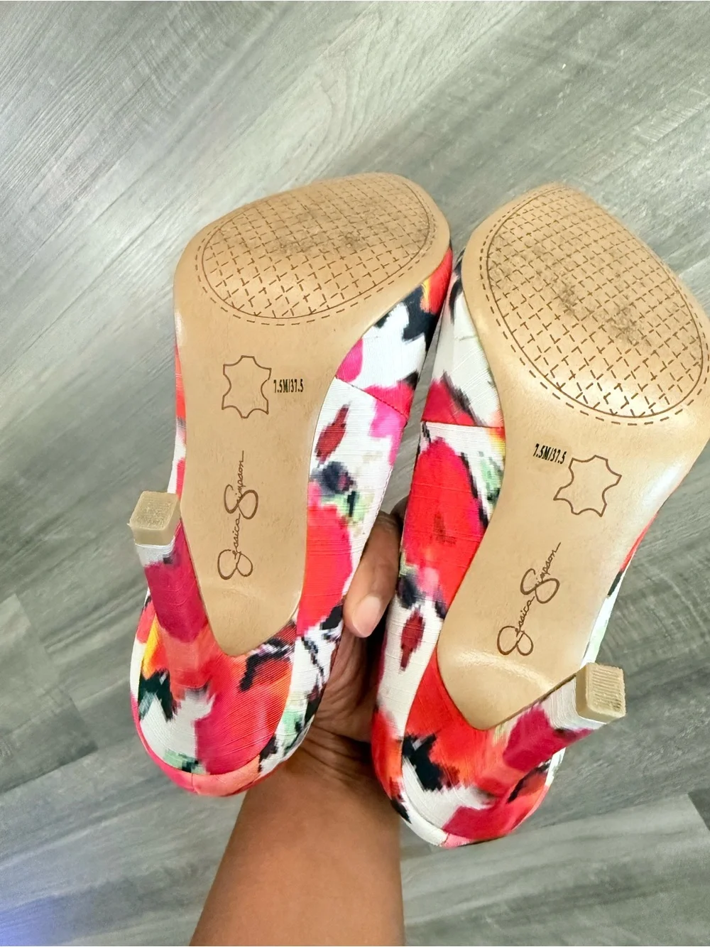 Jessica Simpson Multicolor Floral Pointed Toe Pumps